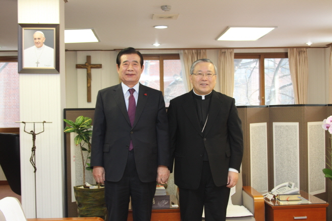 천주교 염수정 추기경 서임축하 예방1